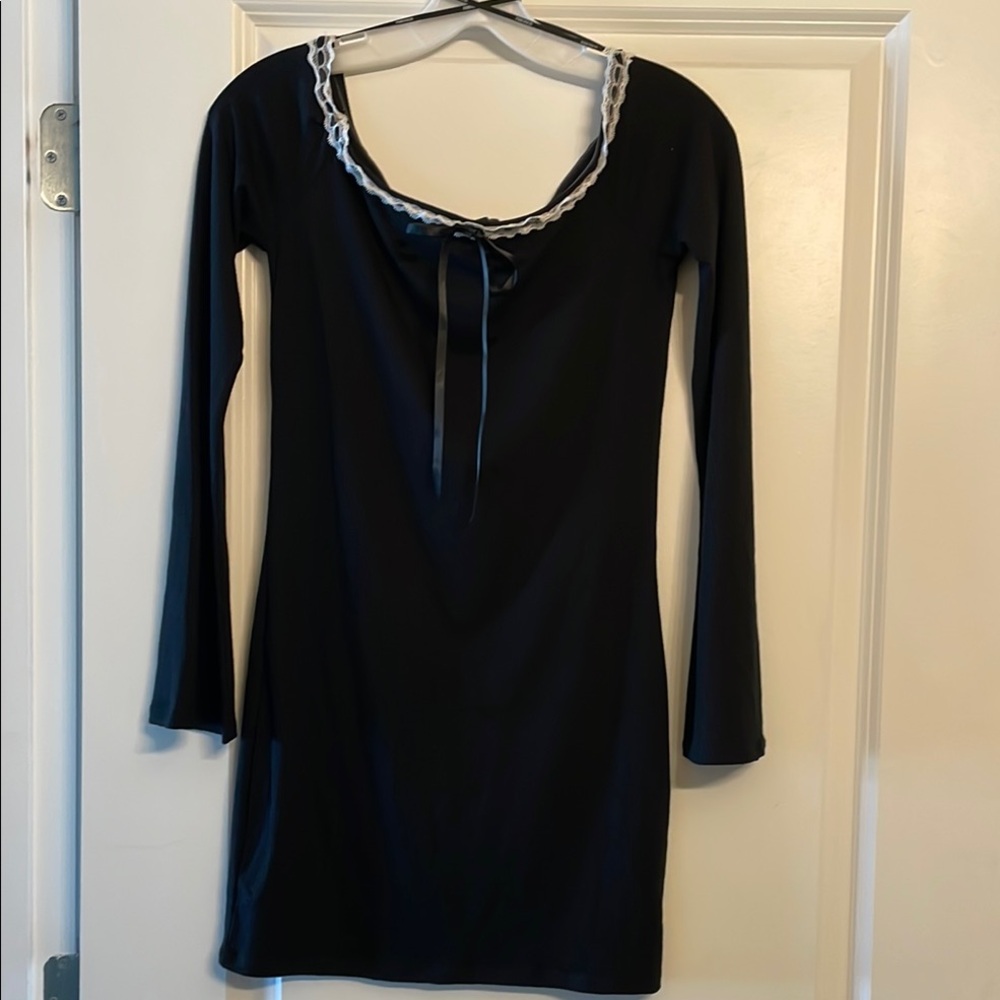 Forever 21 Black Babydoll Long Sleeve Dress NWT SIZE M